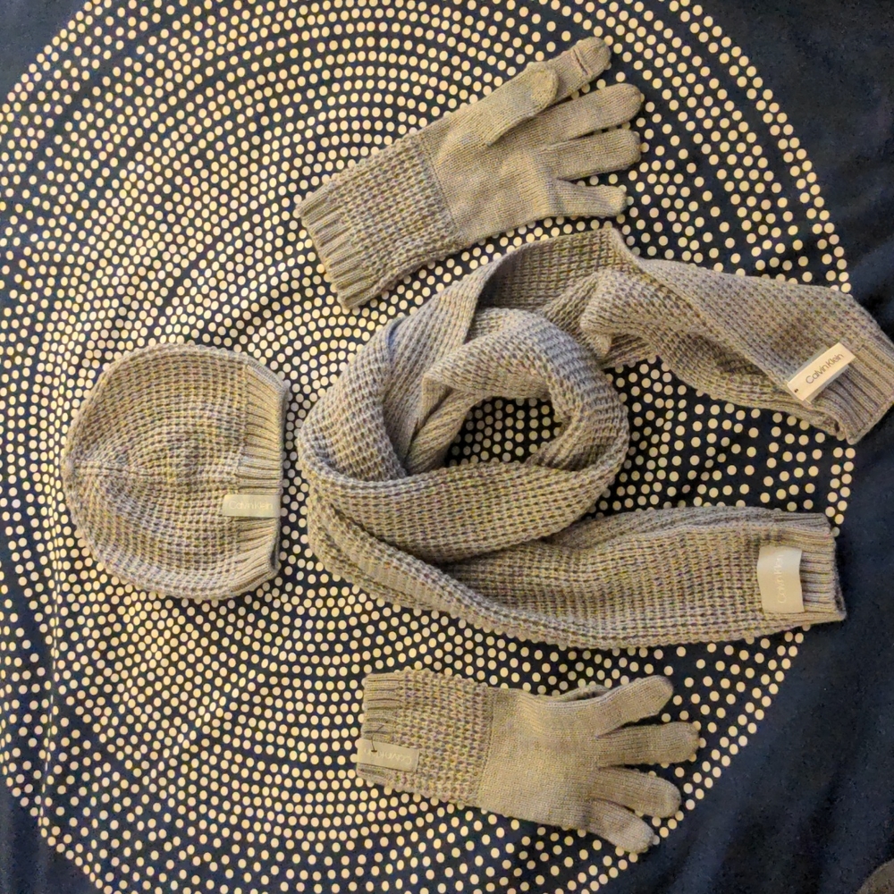 Calvin Klein winter accessories set